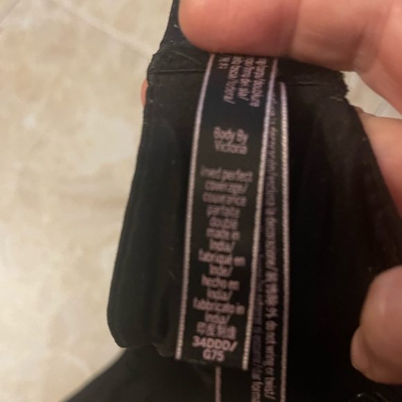Victoria’s Secret bra black 34 DDD - Picture 3 of 4
